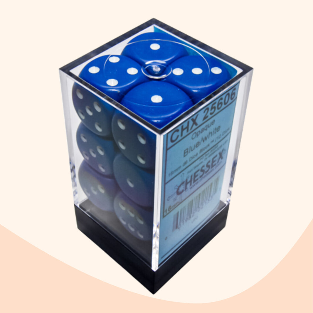Chessex opaque set d6 dobbelstenen, blauw wit doos
